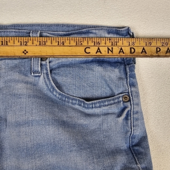 Hollister Skinny Epic Flex Jeans Light Wash Distressed Size 34 - Picture 2 of 8